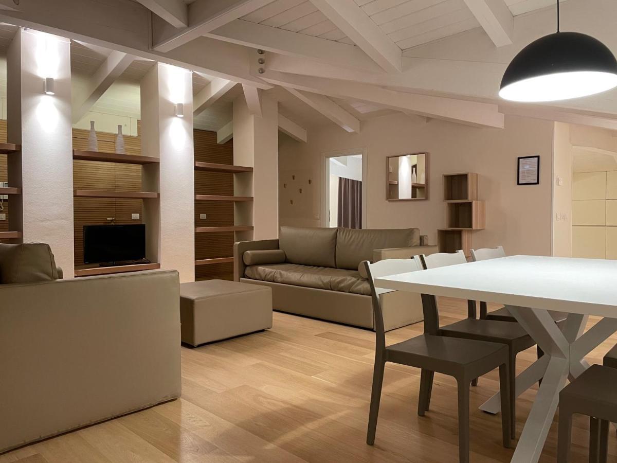 Ceccarini Suite Riccione Exteriör bild