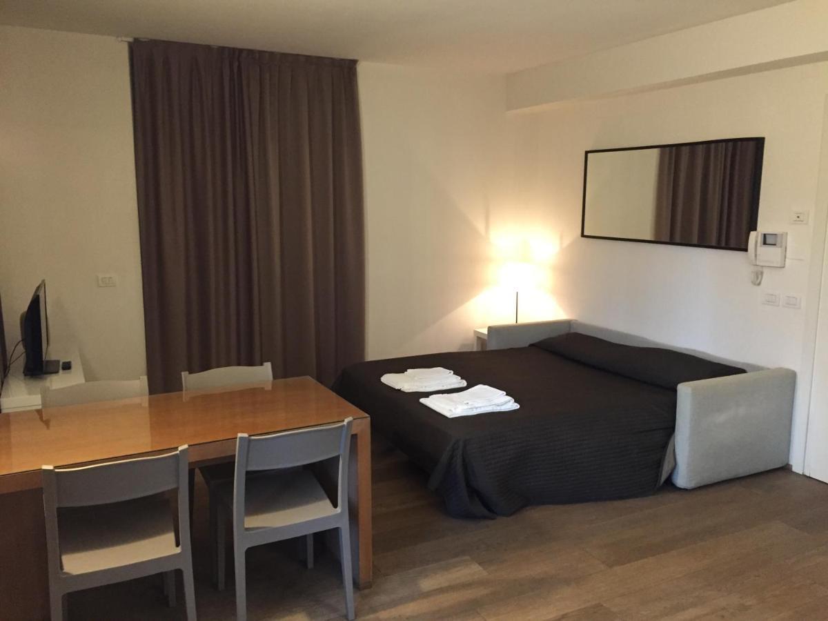 Ceccarini Suite Riccione Exteriör bild