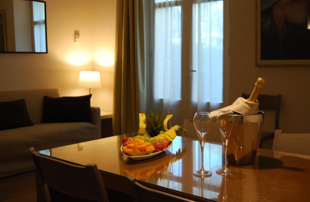 Ceccarini Suite Riccione Exteriör bild